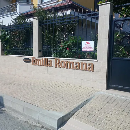 3 Emilia Romana Apartment